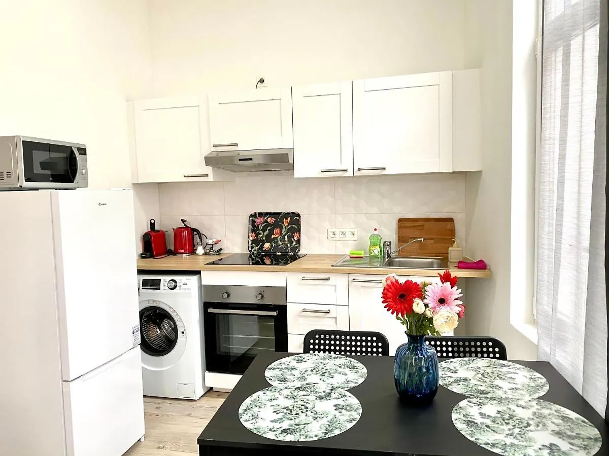 BONJOUR Apartments Сentre 3 Anvers
