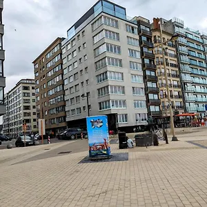 cosy-studio-in-middelkerke-at-the-seaside.ostend-hotel.net/